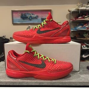 Kobe 6 Reverse Grinch size 8 authentic